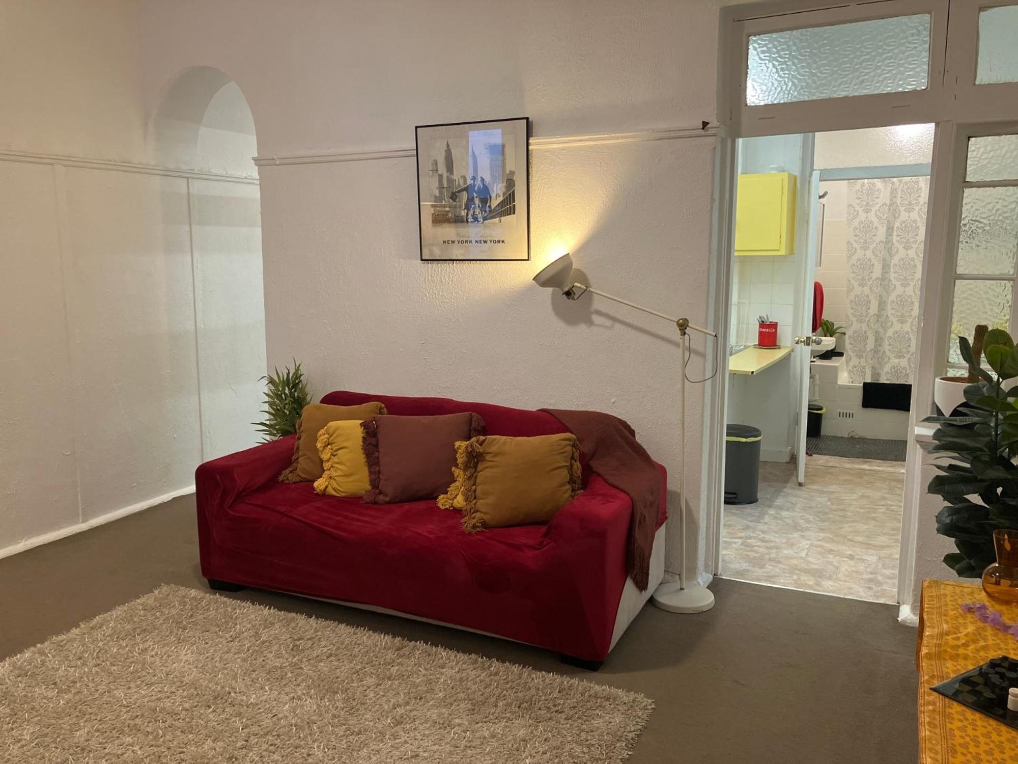 New York Style Sleeping Up To Four Apartment Sydney